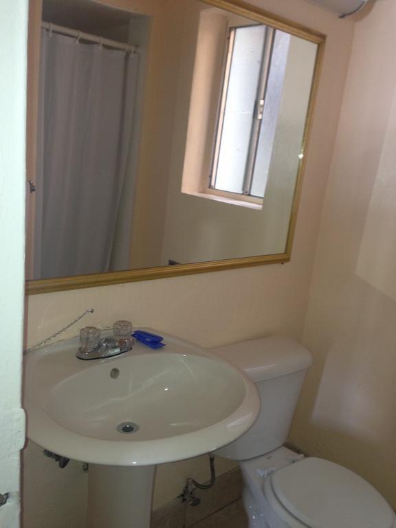 Americas Best Value Inn - Downtown Oakland/Lake Merritt Rum bild