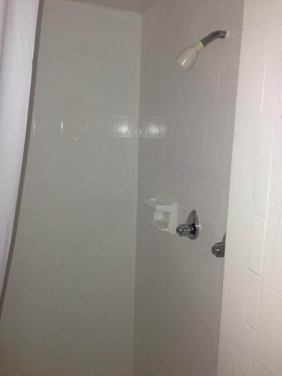 Americas Best Value Inn - Downtown Oakland/Lake Merritt Rum bild